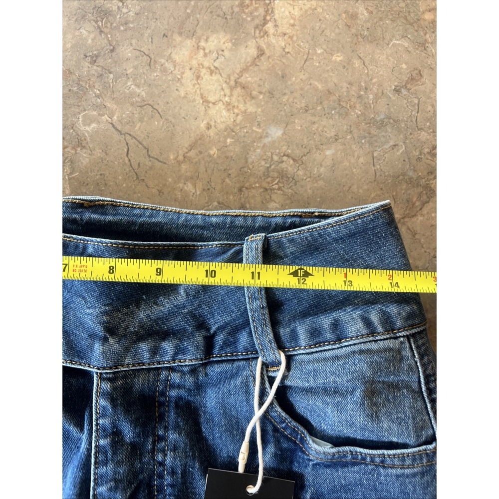 Flamingals Women's Straight Leg Cropped Cuffed Jeans Sz Small - Picture 3 of 6